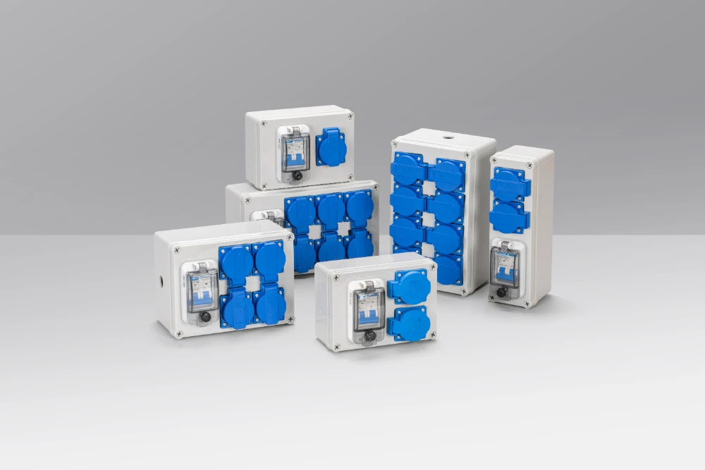 Socket box